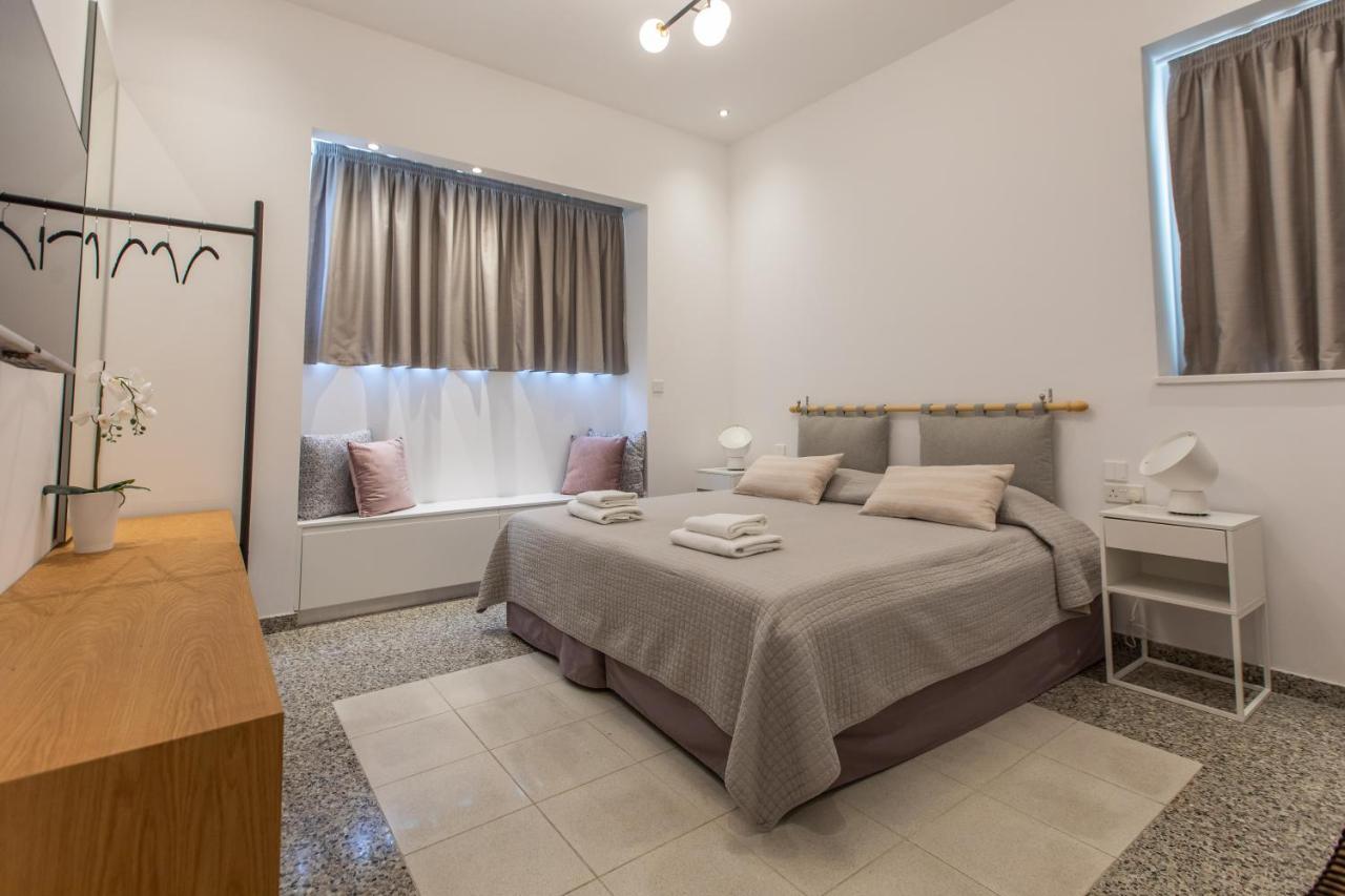 Rooms - Unique Staying In Paphos Centre Pokoj fotografie