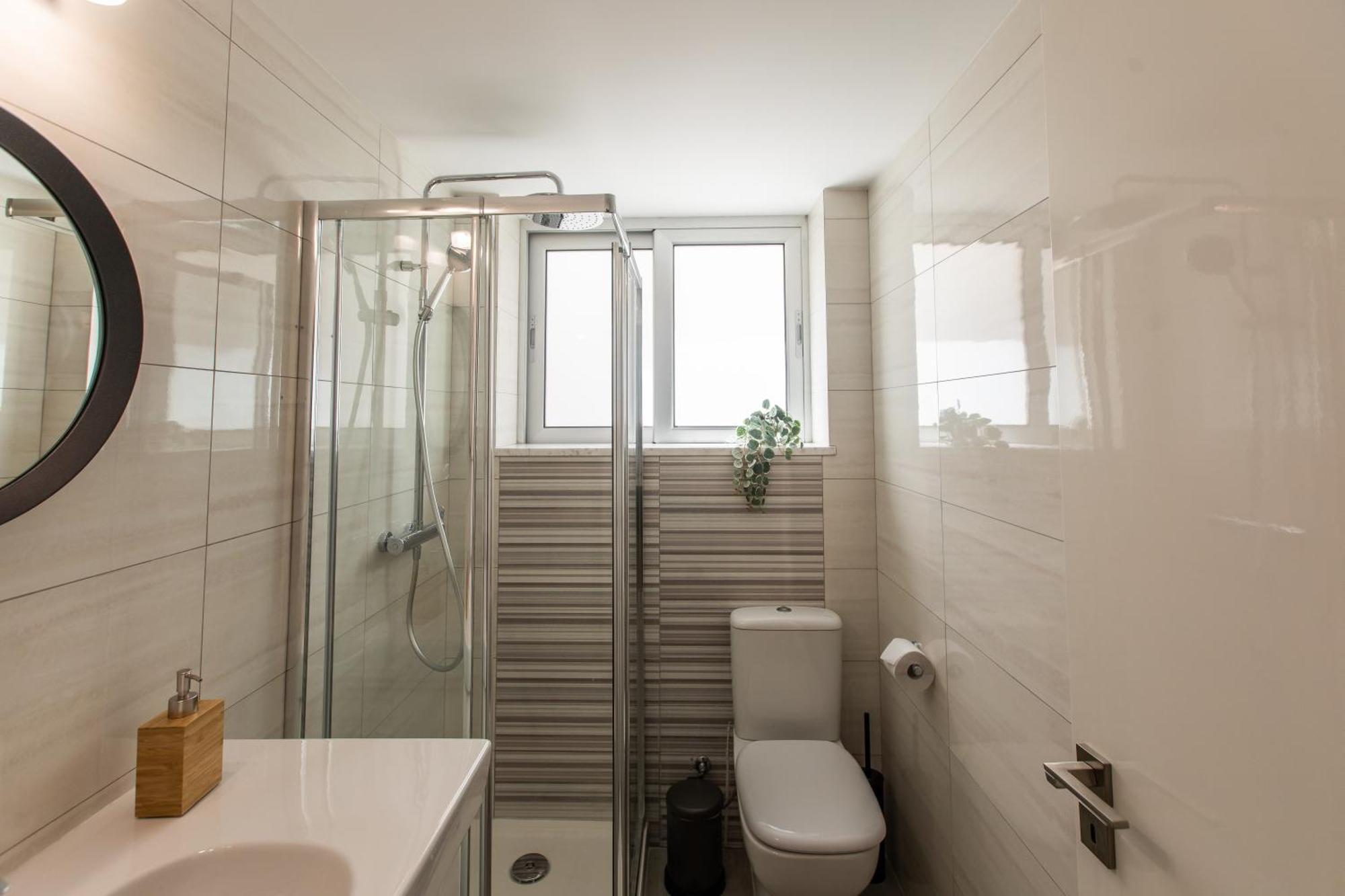 Rooms - Unique Staying In Paphos Centre Pokoj fotografie
